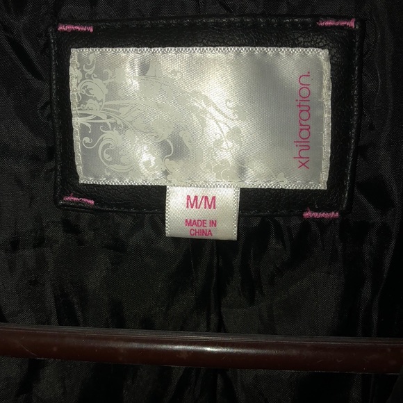 Black leather jacket - Picture 2 of 2